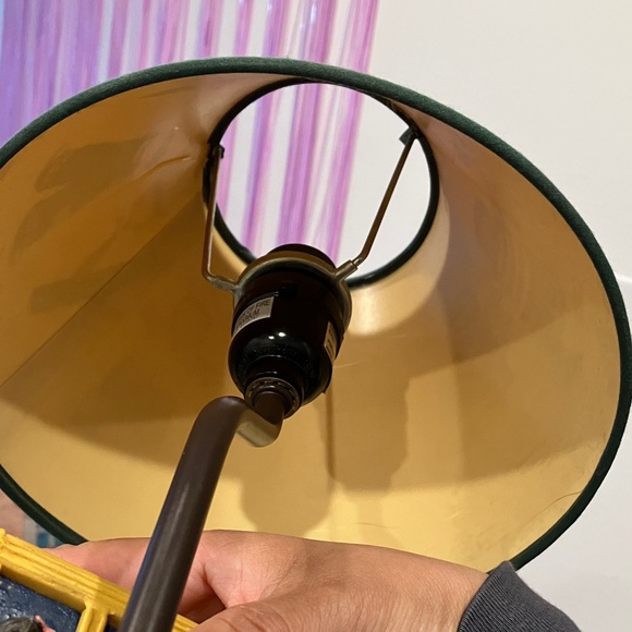 Kids School Bus Table Lamp with Yellow and Multicolor Design. - Picture 11 of 16